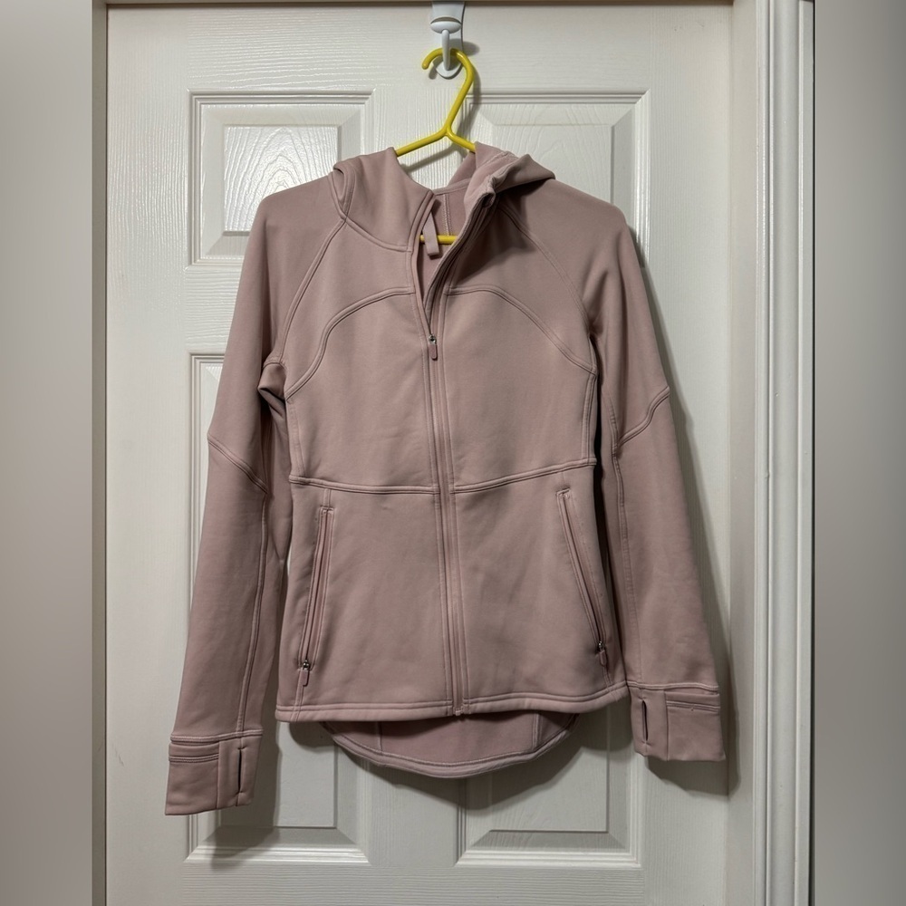 Lululemon fleece flurry jacket size 6 VVVGUC